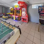 Cozy Stacaravan In Les Mathes