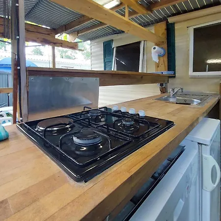 Cozy Stacaravan In 3* Les Mathes