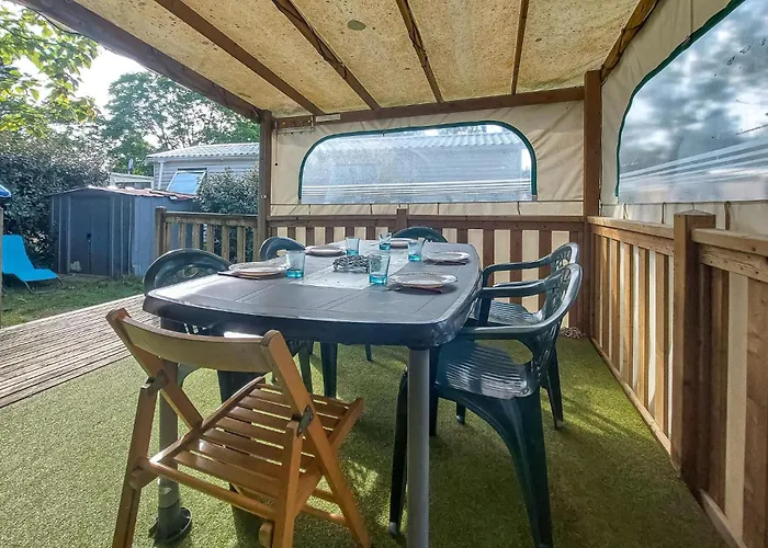 Beautiful Stacaravan In 3* 莱马特