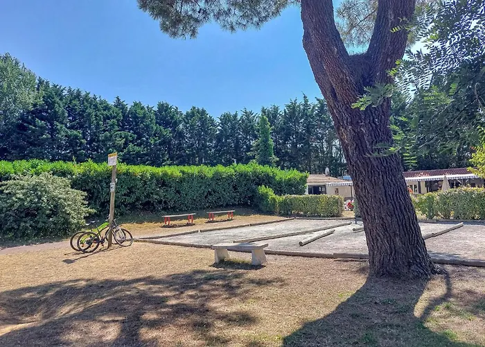 Beautiful Stacaravan In